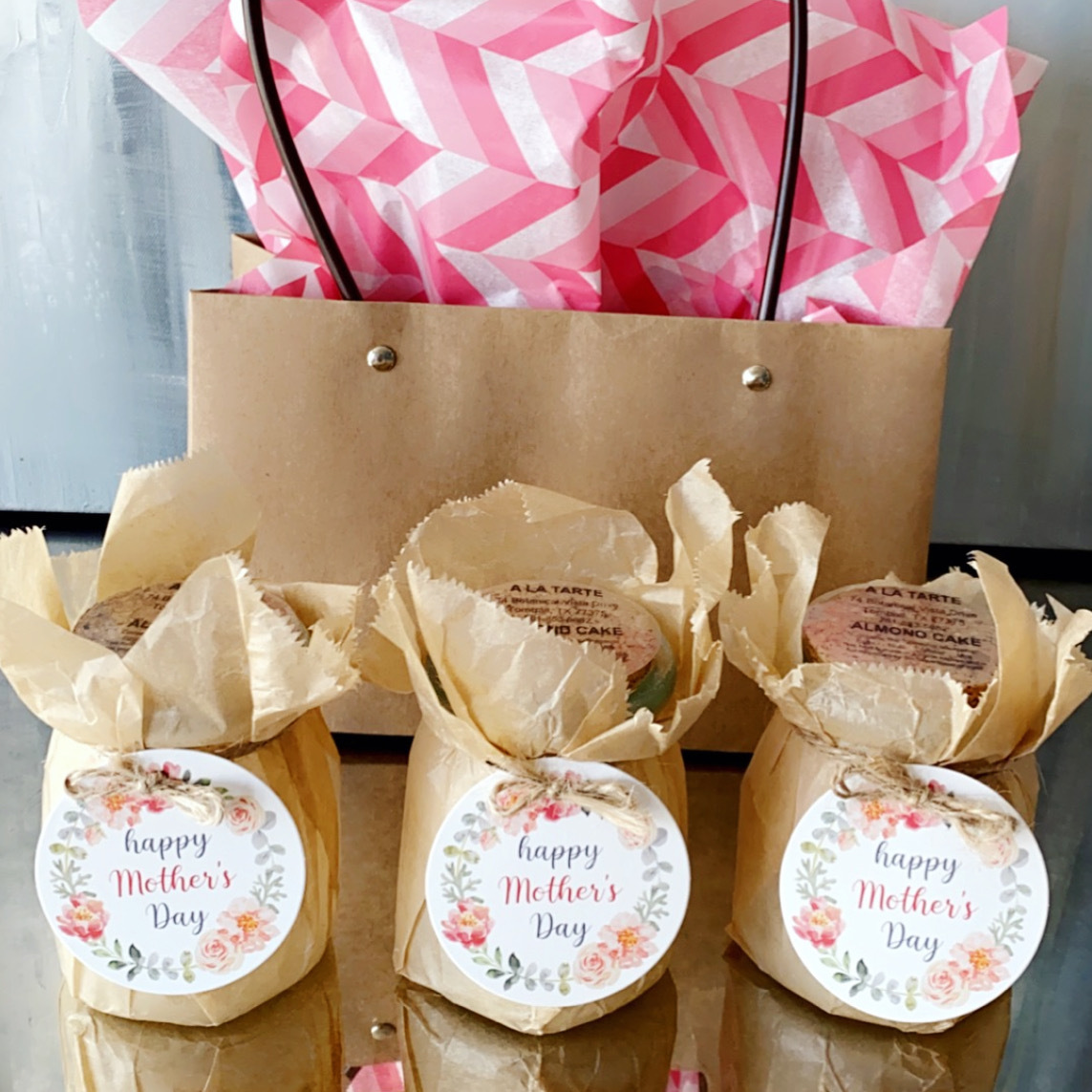 HOLIDAY / SPECIAL DAY CAKE JAR GIFT SET